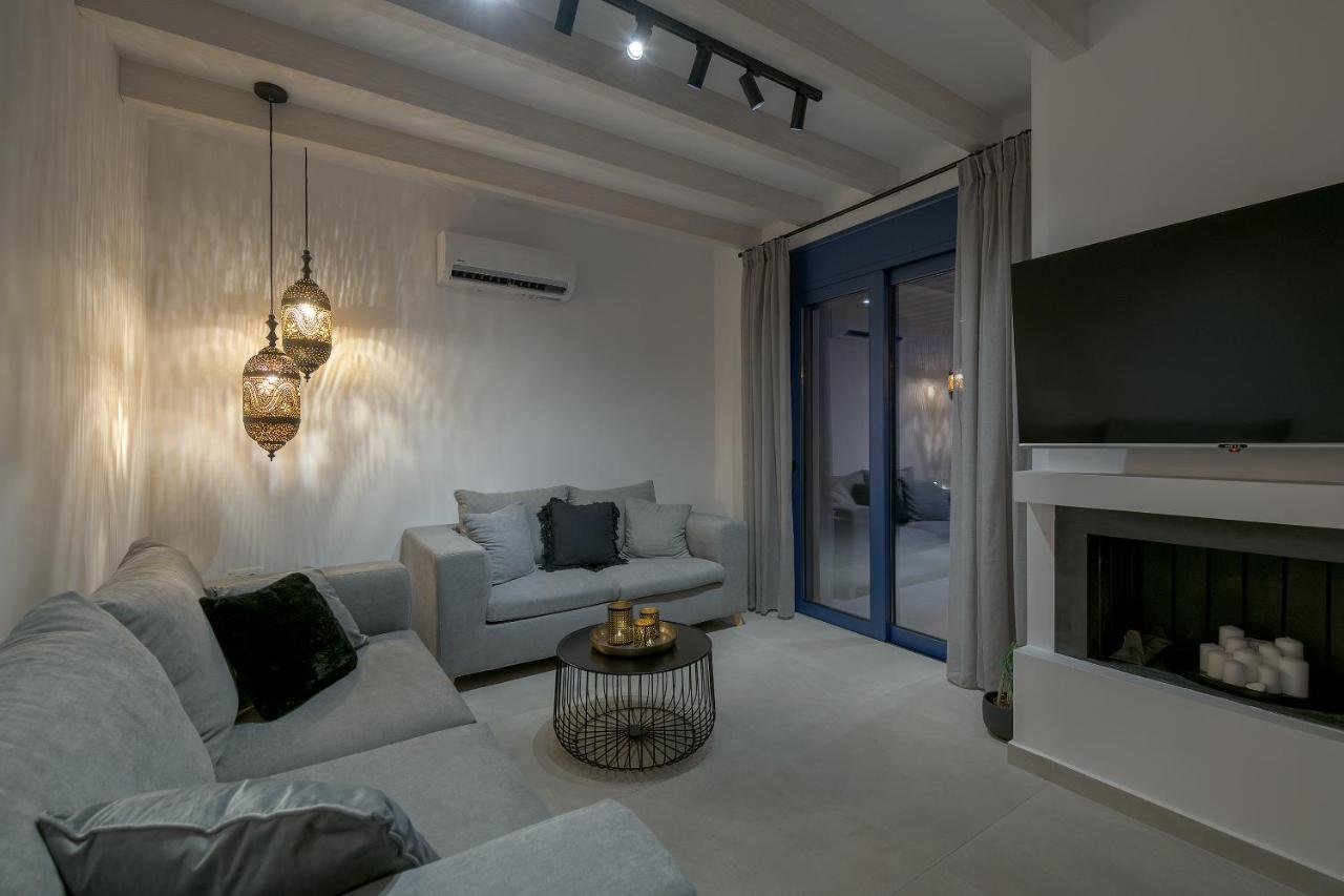Astrea Villa *